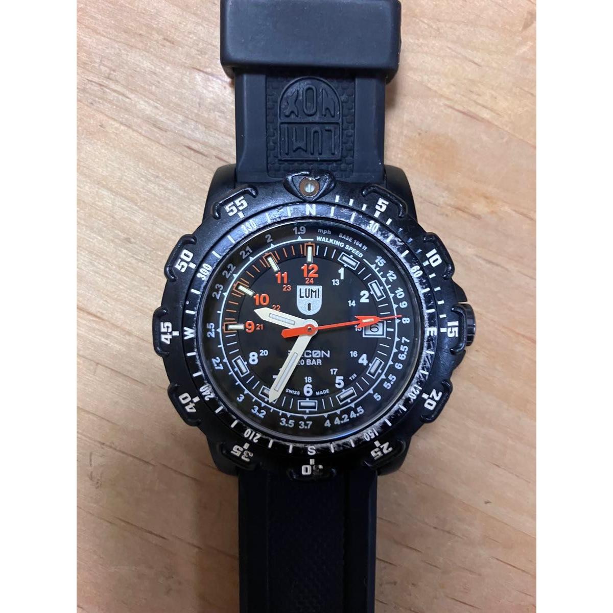 Used LUMINOX RECON 8820 SERIES watch black
