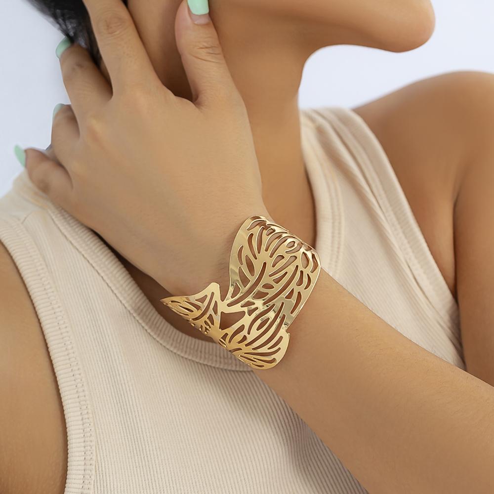 IngeSight.Z 6 Stili Esagerati Traforati Polsini Larghi Braccialetti Aperti per Donne Punk Grande Fiore & Foglie Braccialetto da Polso Gioielli