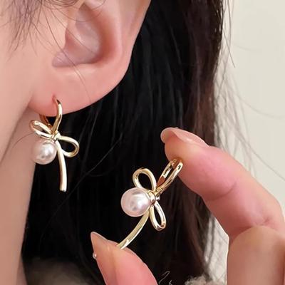 Women's Accessories Big Pearl Ribbon Earrings (2 Colors)