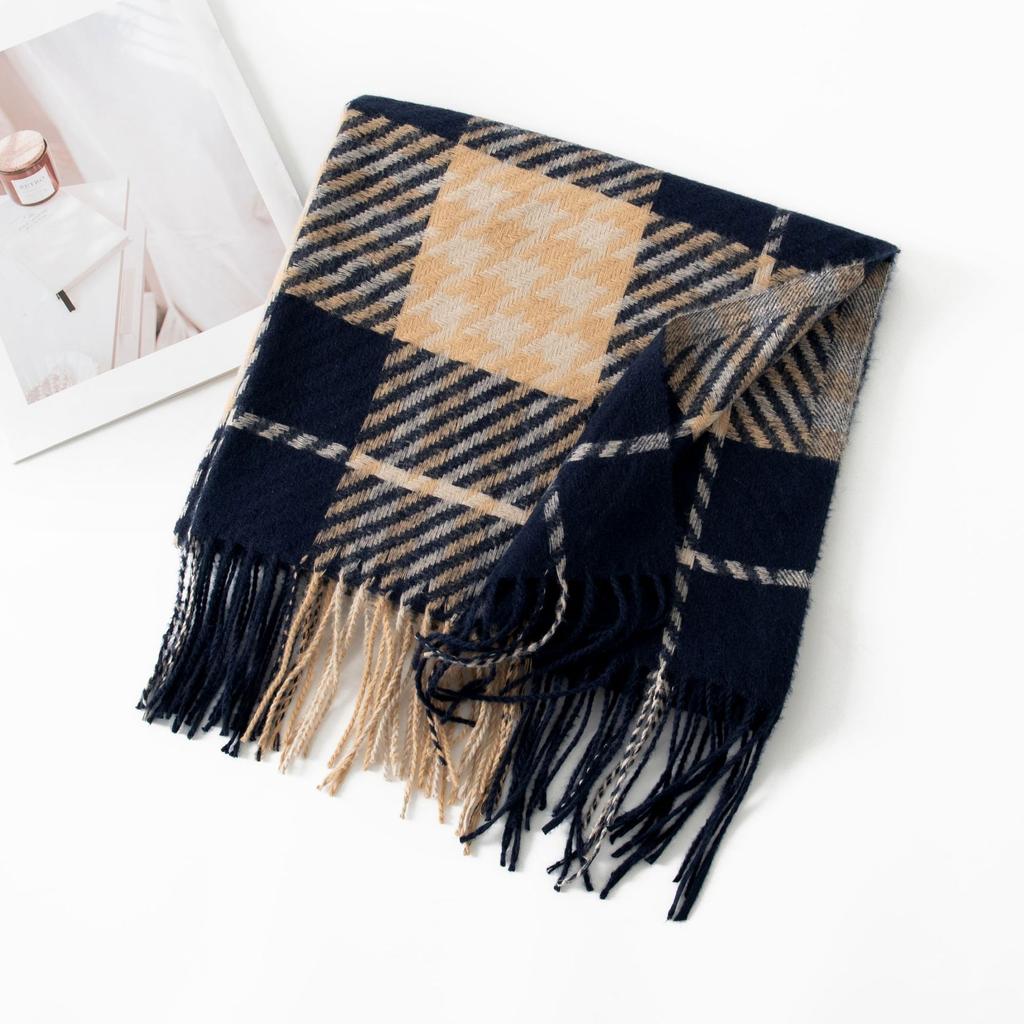 Autumn and Winter Scarf for Women Fashionable and Versatile Korean Style Plaid Warm Simple Couple Women's Scarf Student Men's Cold Proof Shawl