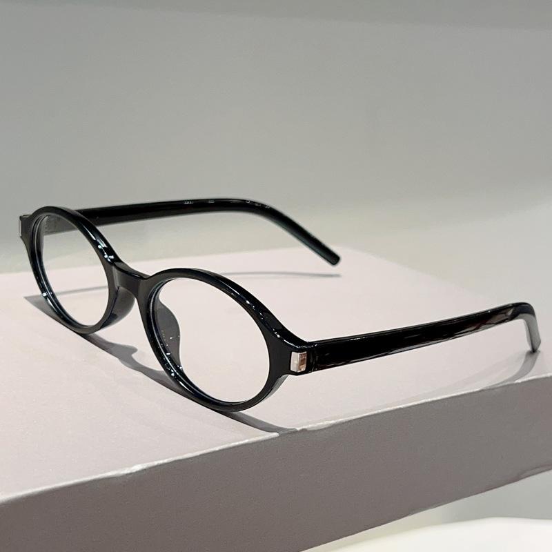 Classic Oval Vintage Sunglasses Women For Men Luxury Brand Designer Punk Shades Sexy Ladies Rivet Popular Sun Glasses Uv400