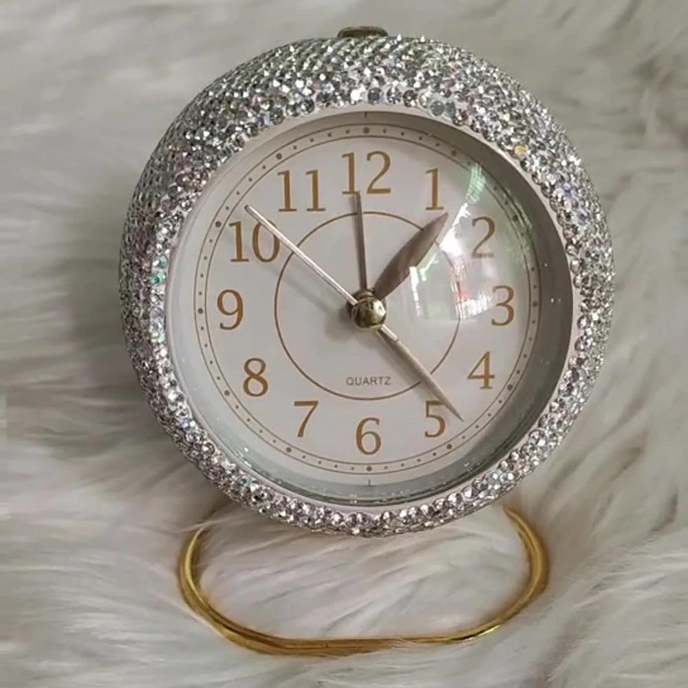 

Роскошные часы из металла с бриллиантами, студенческий будильник, часы, украшение для спальни, настольные электронные цифровые часы, блестящие настольные украшения