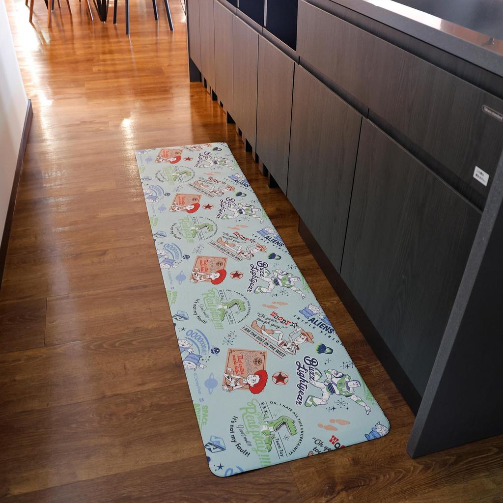 Marushin Kitchen Mat, Disney Toy Story Pop Badge, Wipeable, Water-Repellent, Non-Slip, PVC, Approx. H45 x W180cm, 2225092300