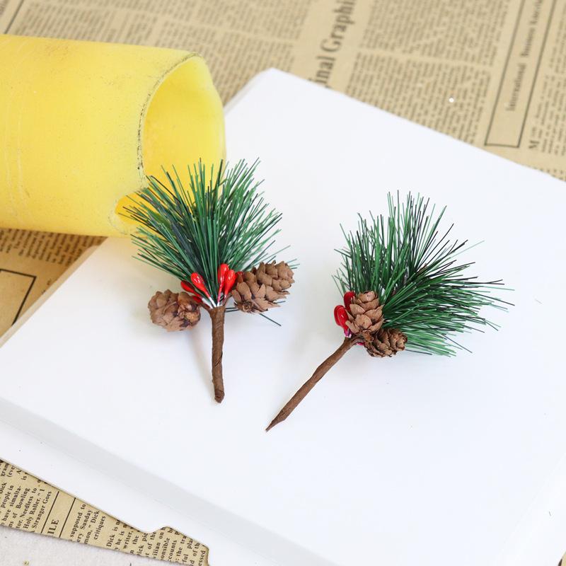 

Simulated Plant Christmas Tree Wreath Wall Decorative Grass Strip Simulated Pine Needle PVC Decorative Pine Needle Strip