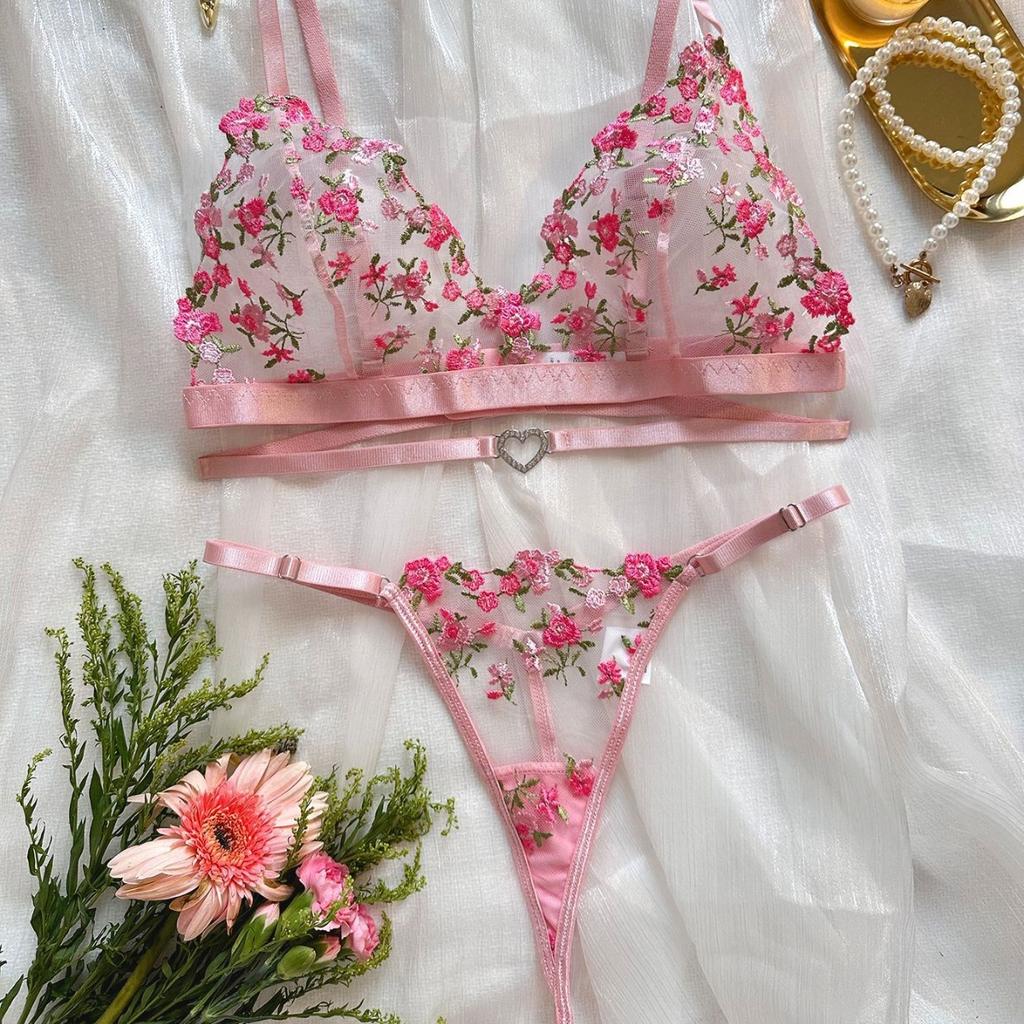 Fetish Lingeries Sexy Adult Hot Clothes Women  Female Lingerie Woman To Catch Rose Embroidered Perspective Love Thong Sex Suit