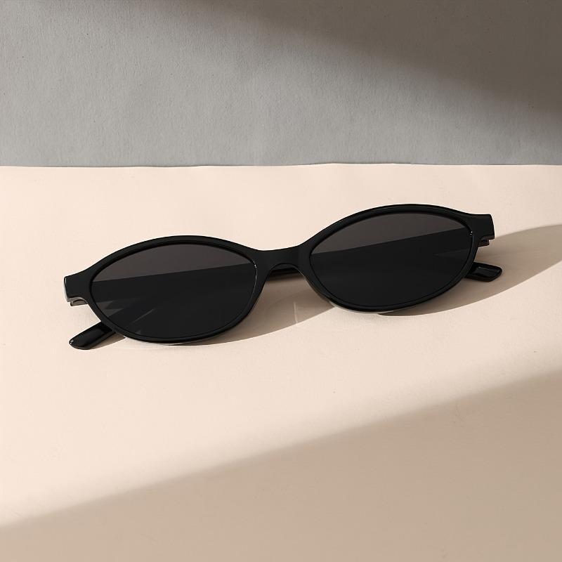 Damen Vintage Klassischer Ovaler Rahmen Modische Brille, Trendige Schutzbrille Geeignet für Tägliche Ausflüge, Urlaube, Strandpartys