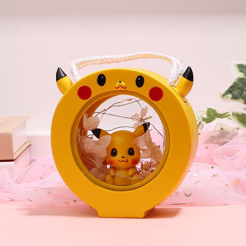 

Creative Doublesided Pikachu Glass Portable Nightlight Button Powered Battery StyleA