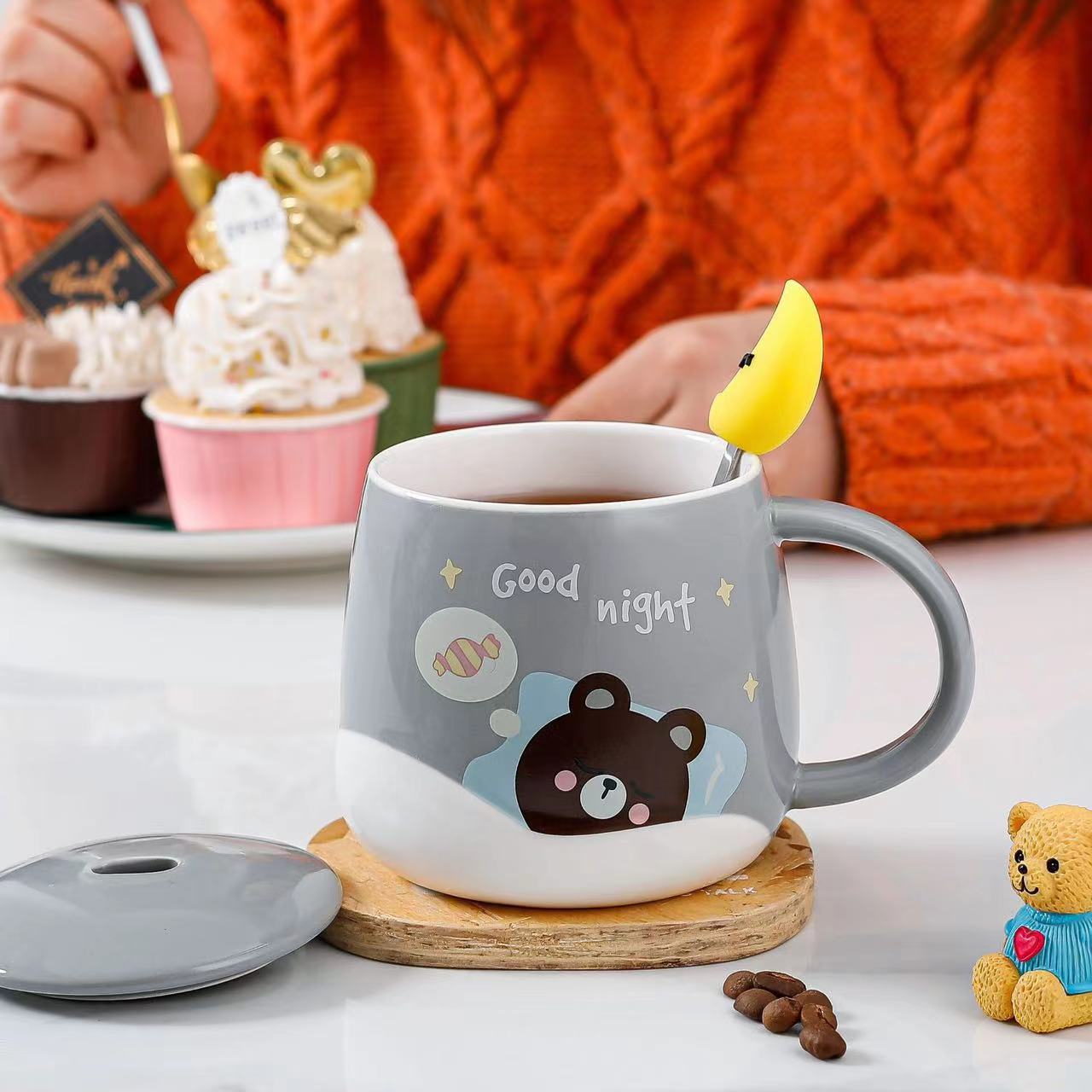 Ceramic Water Cup Cartoon Pattern With Lid With Moon Spoon Office Glass Coffee Cup High Temperature Resistant Household White Porcelain 401-500ml