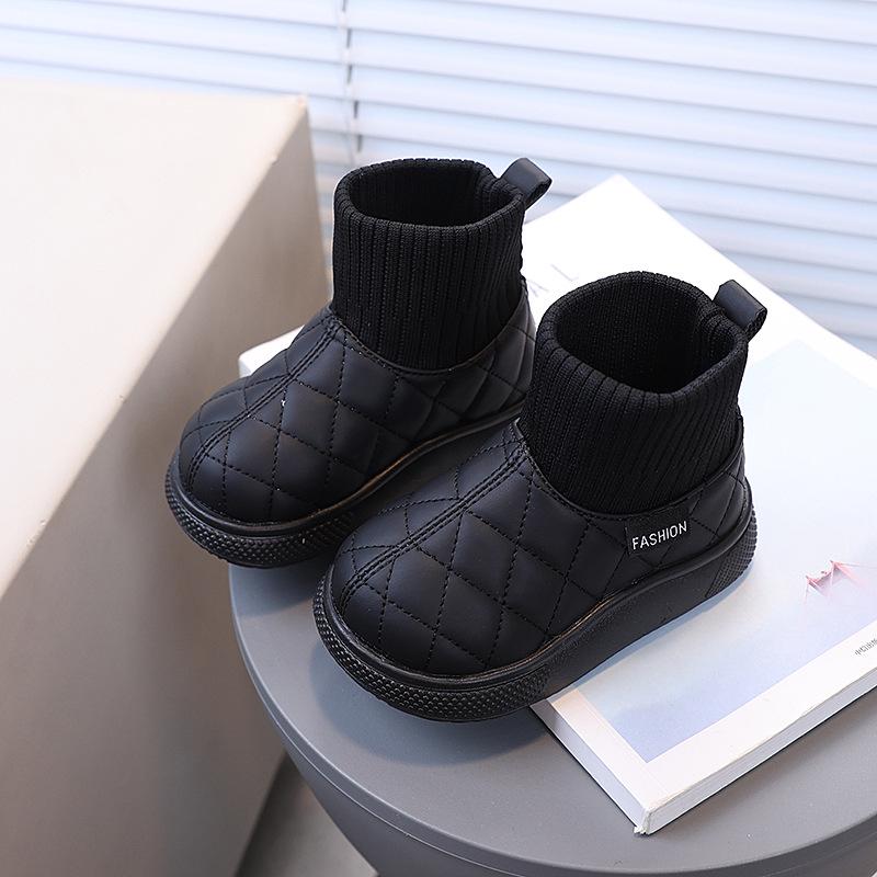 2025 Kids' Stylish Korean Snow Boots: Fleece-Lined, Warm Cotton Loafers for Boys & Girls, New Winter Style.