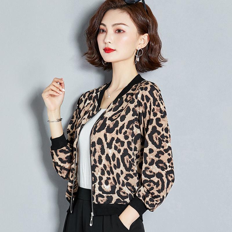 Women's Long Sleeve Chiffon Zipper Jacket - Loose, Lightweight Cardigan for Spring and Autumn 2025, Ideal for Summer Sun Protection.
