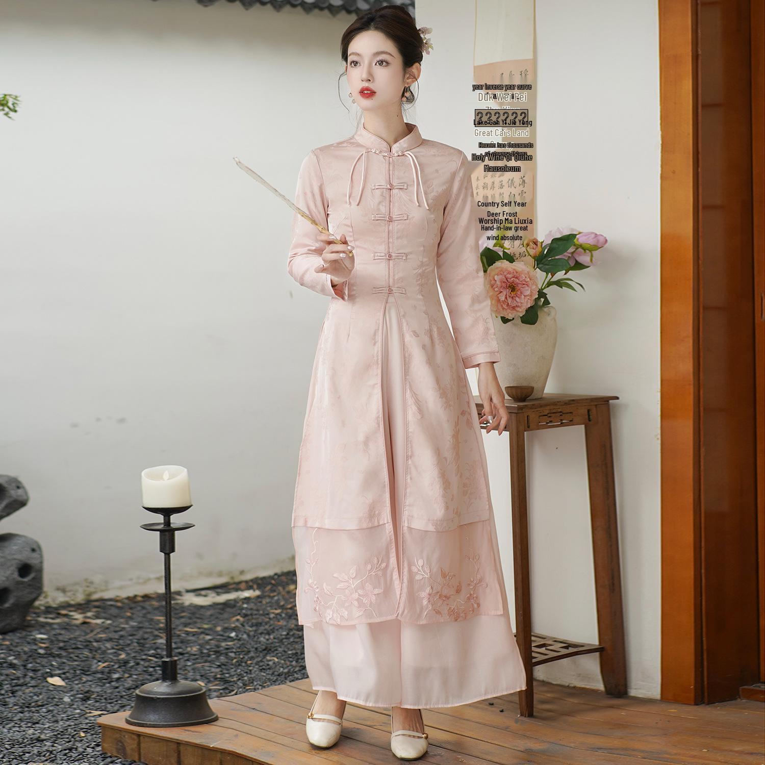 

Весенний женский комплект из двух предметов в стиле дзен 2025 года с вышивкой - Топ с длинным рукавом и брюки на резинке. Medium