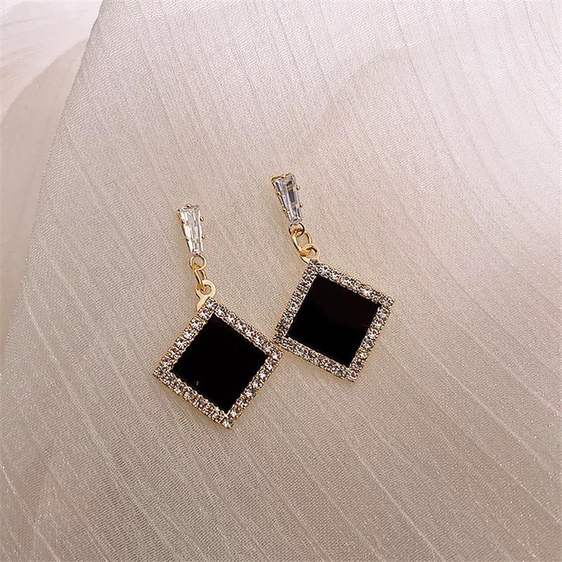 Black Enamel Rhombus Pendants Dangle Earrings for Women Rhinestone Side Square Geometric Statement Female Boho Ear Jewelry