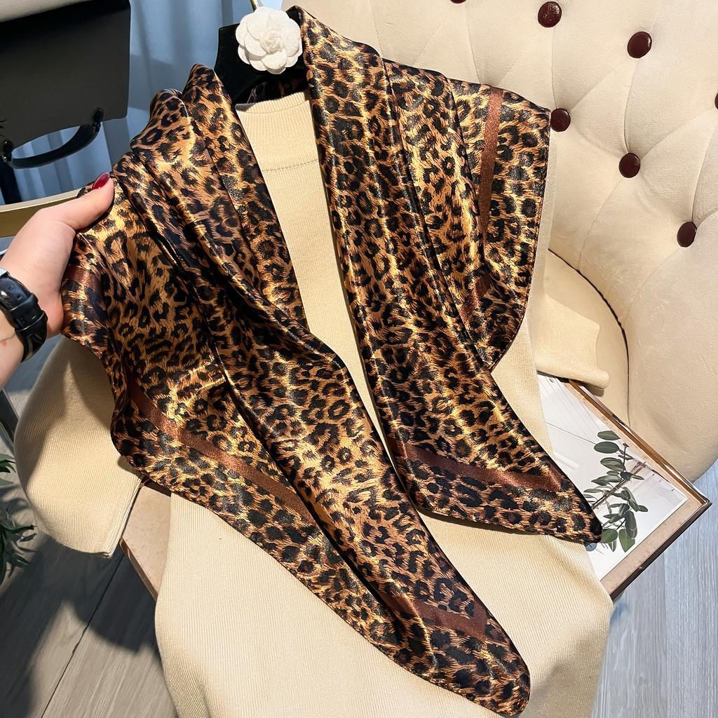 New Luxury Brand Leopard Print Headband Scarf Women Fashion Silk Satin Hair Band Bag Wrist Bandana Neckerhicef Shawl Wraps 2028