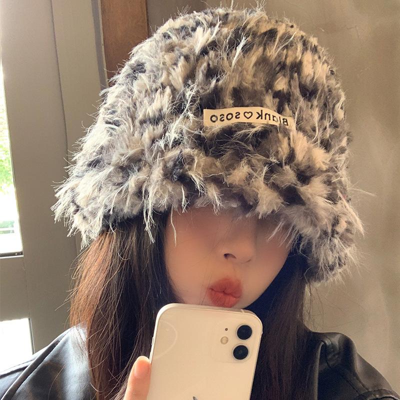 Large Head Circumference Plush Fisherman Hat Women's Autumn and Winter New Warm Travel Wear Knitted Ear Protection Cap