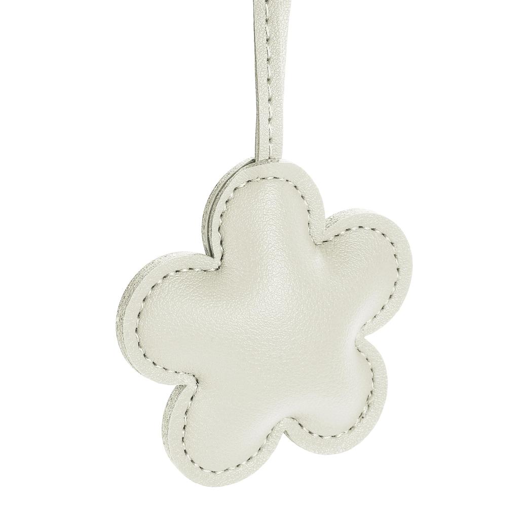 Tonecraft Flower Bag Charm, Simple, Orthodox Bag Charm, Popular, Stylish, Cute, Microfiber Leather, Squishy, white
