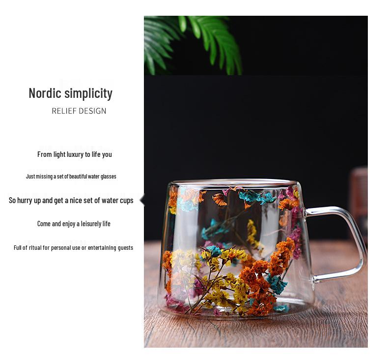 Hochwertiger Kreativer Blütenblatt-Quicksand-Glasbecher mit Echten Trockenblumen und doppelwandigem Borosilikatglas für Kaffee