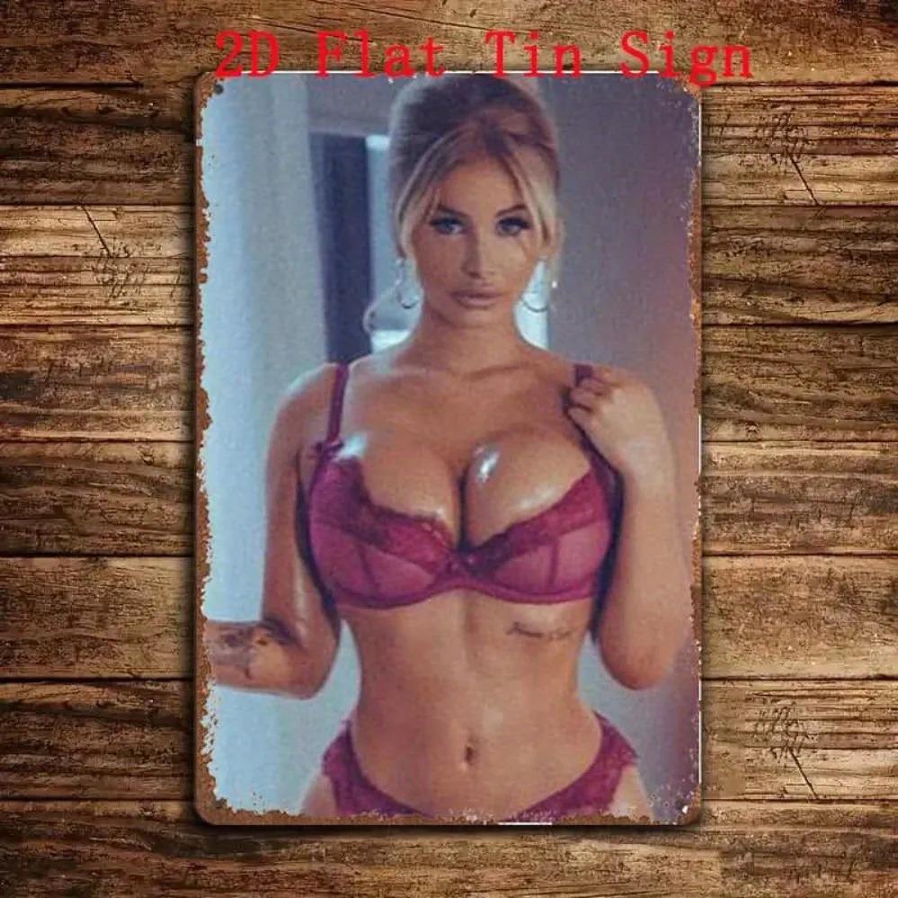 BRAHMIHITA Retro Tiefrotes Bikini-Mädchen Metallblechschild 20x30 cm - Vorgebohrte Wanddekoration für Hausbar Café Man Cave Halloween