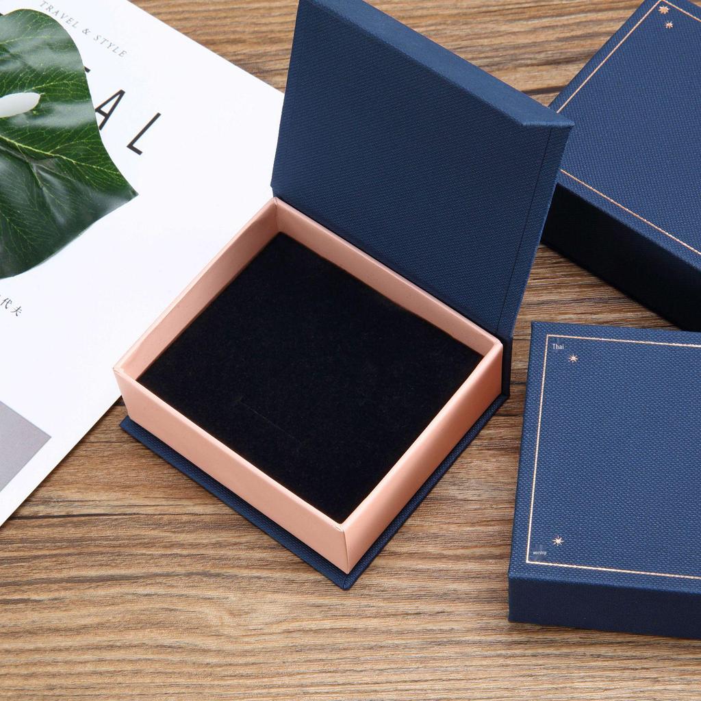 Magnetische Schmuckschatulle im koreanischen Stil für Halsketten, Ohrringe und Ringe