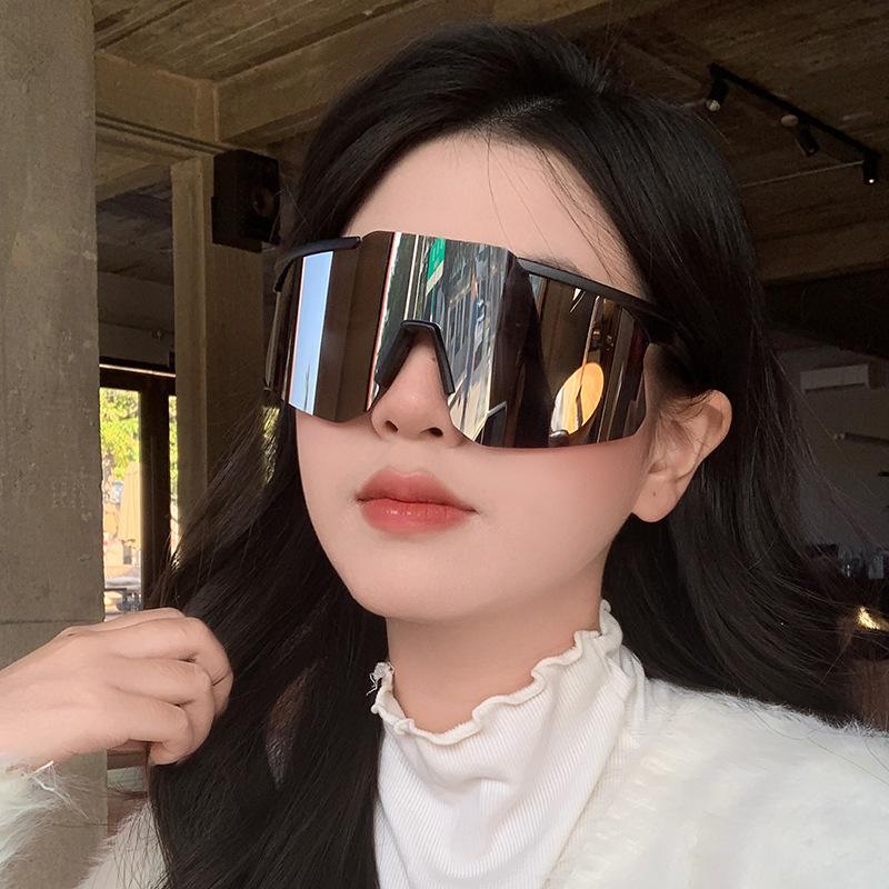 New trendy sports sunglasses outdoor day and night running windproof mountaineering eye protection sunglasses