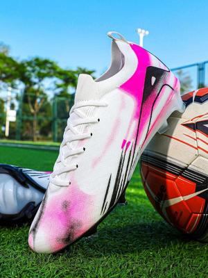 Scarpe speciali per sport – Scarpe da calcio