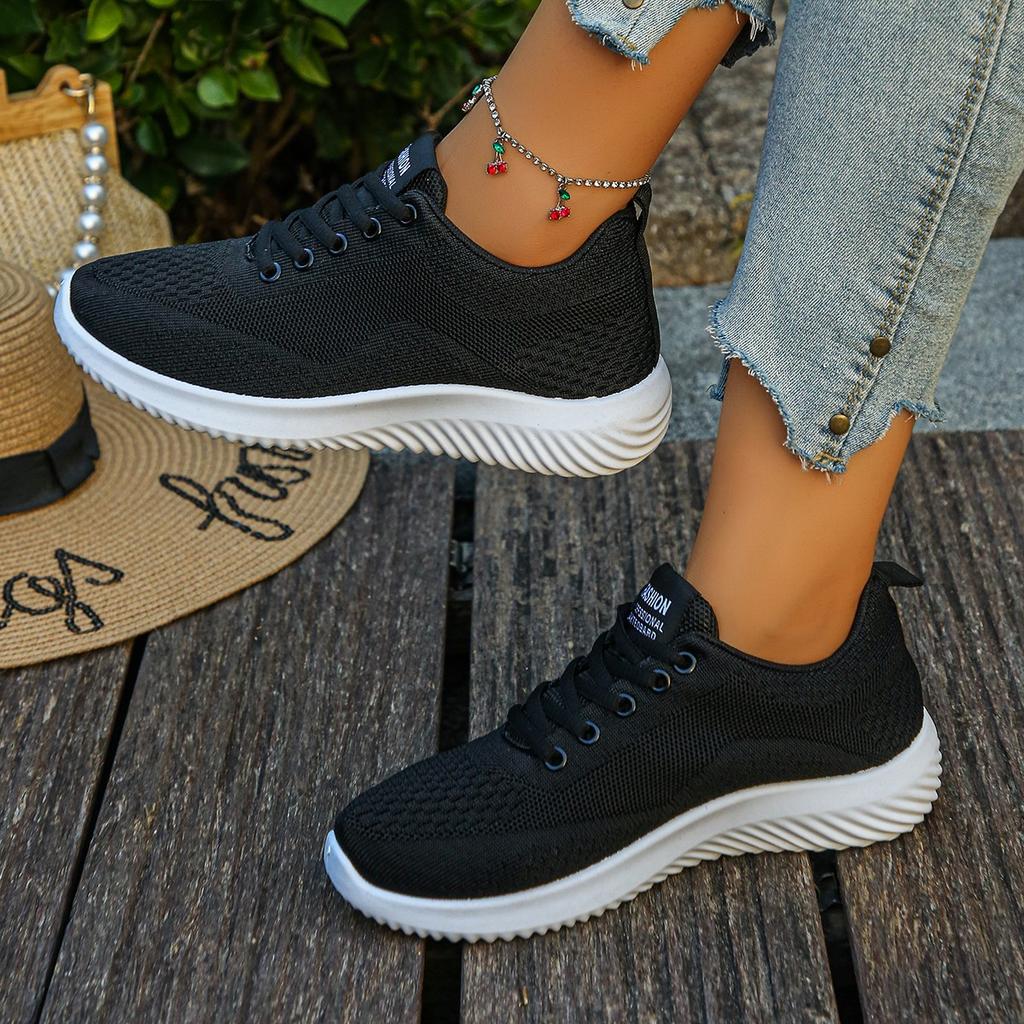 Fashion Casual Shoes for Women Spring/summer 2025 New Breathable Mesh Outdoor Soft Soled Running Shoes Thick Soled Shoes for Women