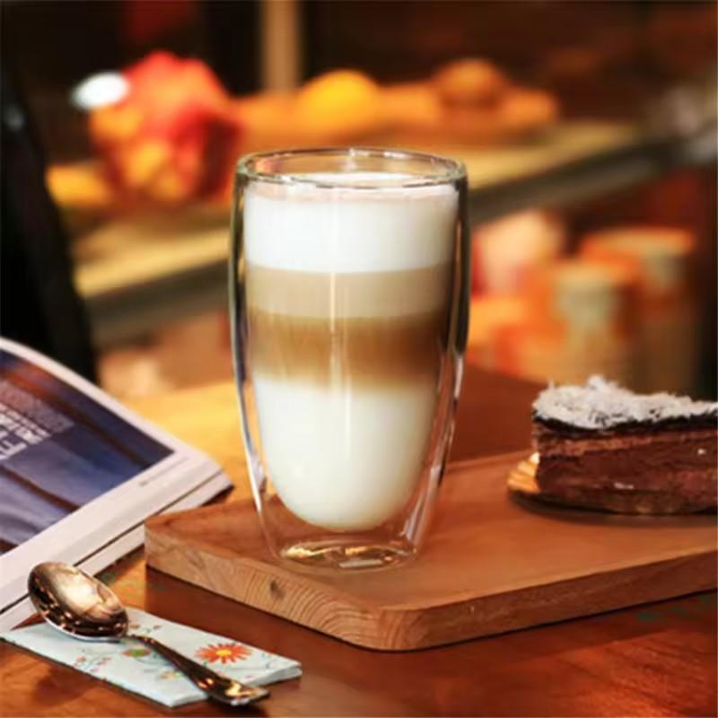 Für 2/4/6 Stück doppelwandige isolierte Hitzeglas Espresso Tassen 350ml Isolierte Thermoglas Kaffeetasse für Tee/Saft/Milch, Latte