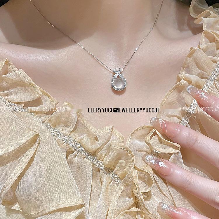 Chalcedony Bowknot 925 Sterling Silver Necklace, Light Luxury Birthday Gift for Women and Girls