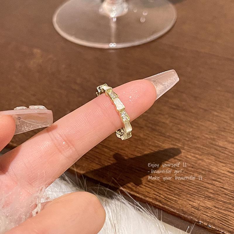 Korean Geometric Ring Set: Trendy Fashion for Index & Pinky Fingers