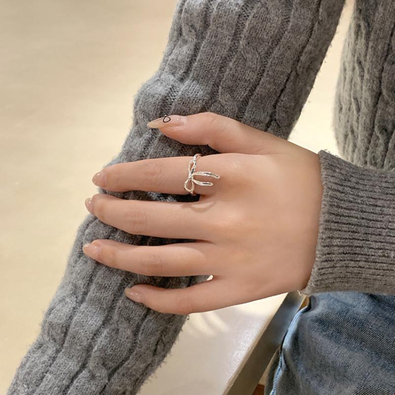 Unique Korean Style Silver Bow Ring For Women Adjustable And Chic 2024 Summer Fashion