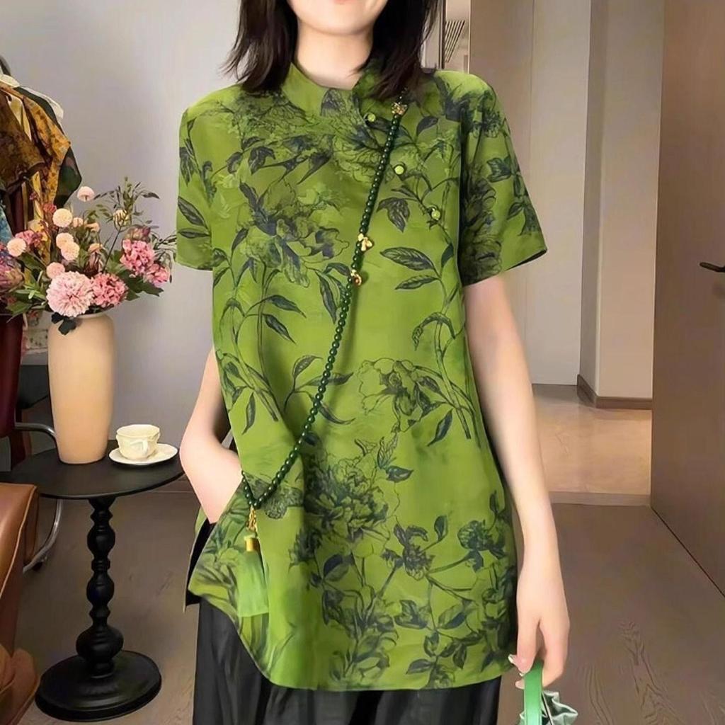 2025 Summer Model, Wearing a Beautiful and Good-looking Thin Printed T-shirt and Top with Short Sleeves