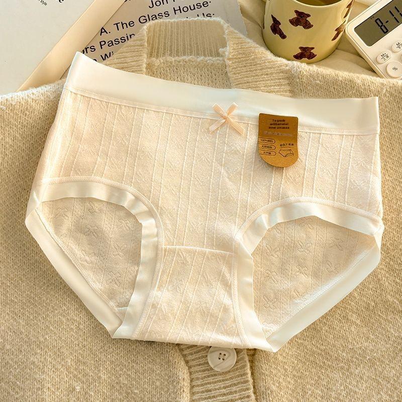 Ladies Spring and Autumn Sweet Floral Pure Cotton 7A Antibacterial Mid Waist Briefs