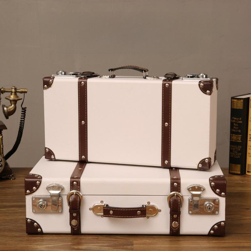 Retro European Wooden Handheld Storage Box Luxury Leather Suitcase Display Prop Box Family Storage Tools Wooden Case Leather