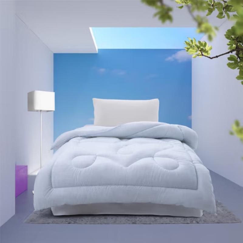 

Mercury DH Youth Four Seasons Quilt