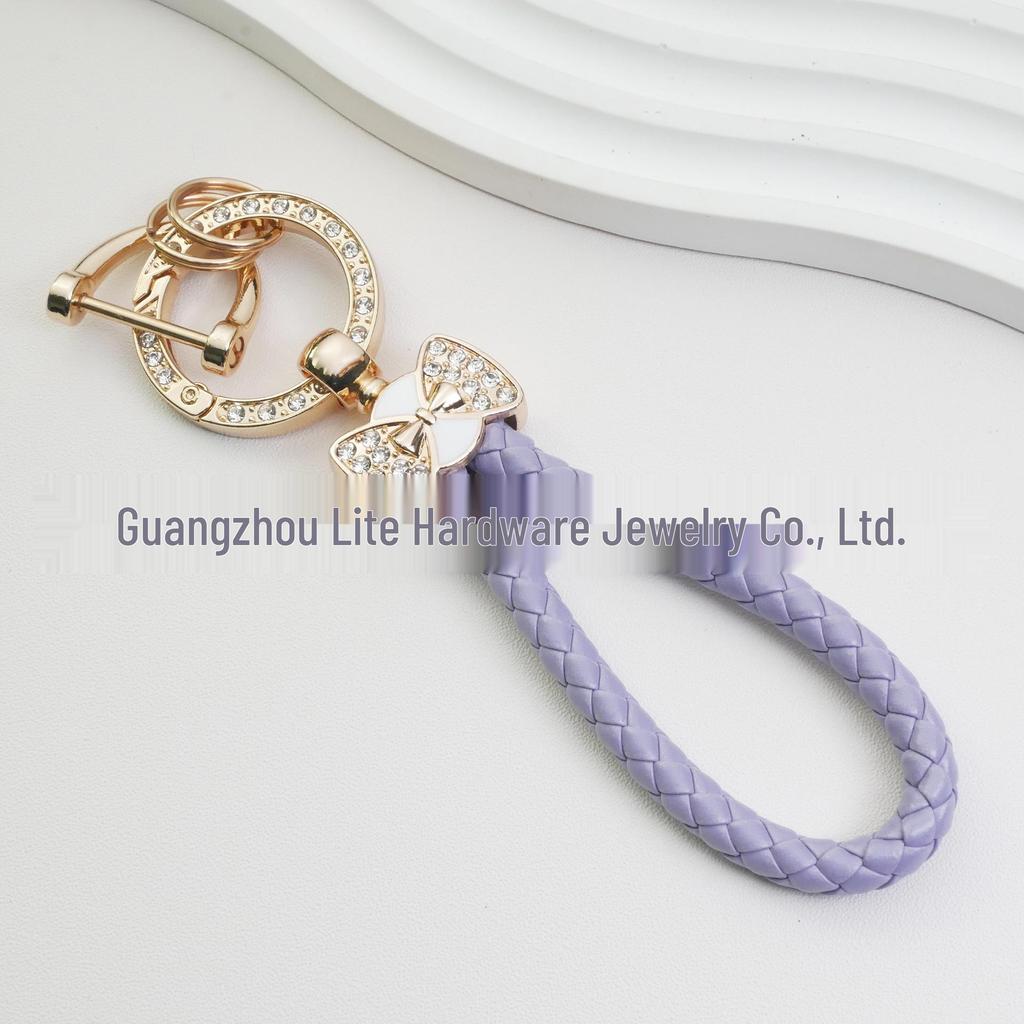 Rhinestone Horseshoe Keychain: Hand-woven Rope with Zinc Alloy Pendant, Anti-Lost Ring, Fashionable Car Key Accessory.
