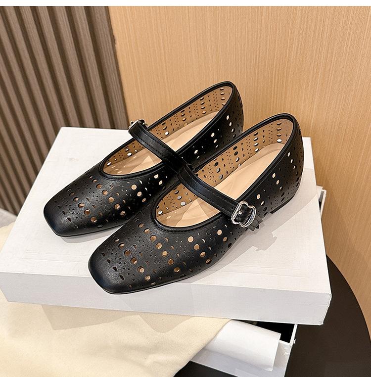 

796-17 Retro hollow inner heightening single shoes women s shoes new square head casual hollow flat-soled single shoes women s soft-soled shoes 35 чёрный
