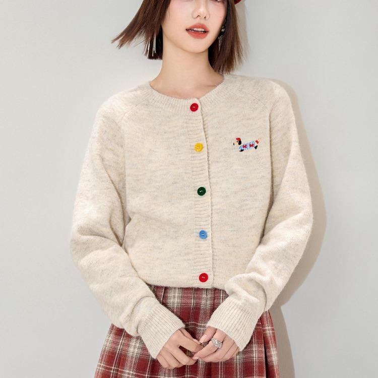 Embroidery Cardigan Sweater for Women Autumn Casual Loose Knit Button Front Fashion Sweaters