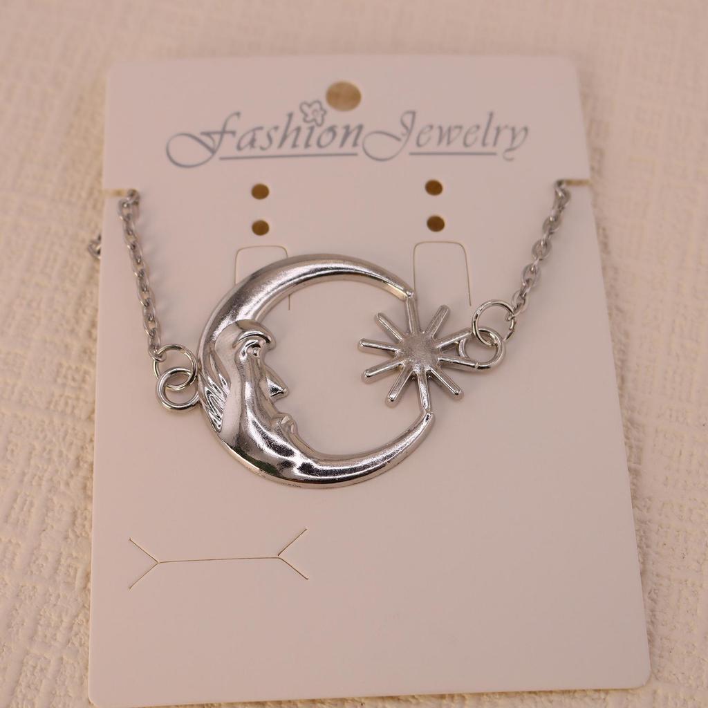 Versatile Retro Sun & Moon Smile Necklace with Sunflower Face Pendant