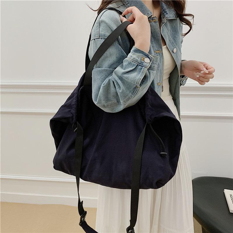 Japanese Large-capacity Nylon Cloth Bag, Fashionable and Lightweight Tote Bag, Drawstring Shoulder Bag, Lazy Wind Pleated Messenger Bag.