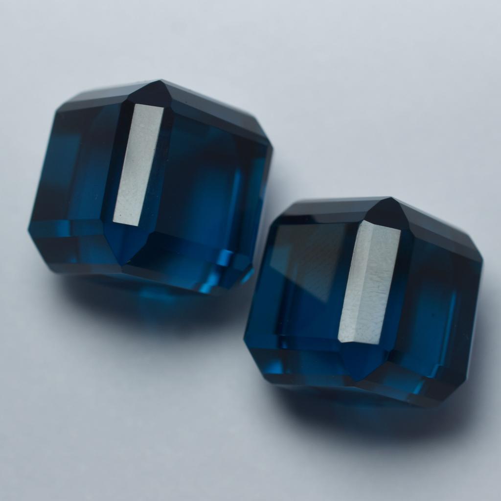 103.20 Ct A++CERTIFIED Cube Cut Loose Gemstone Pair Big Size Rare Teal Sapphire V-88