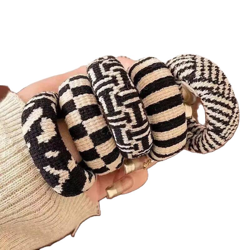 Chunky Seamless Terry Cloth Hair Tie - Versatile, High Elasticity Scrunchie, No Crease or Hair Damage