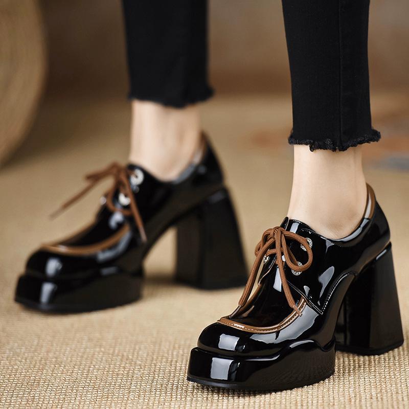 

Модные ретро бордовые лаковые туфли-лодочки на платформе женские модные на шнуровке на толстом каблуке дизайнерские туфли элегантные для работы в офисе повседневные 40 чёрный