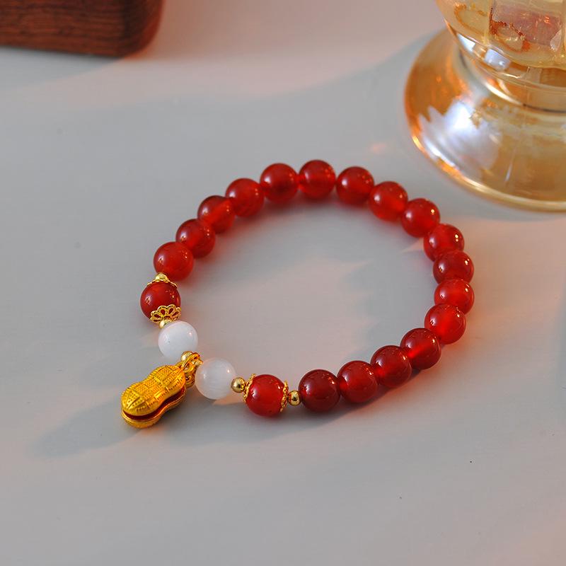 

Peanut Agate Retro Bracelet: Luxury Gift for Women