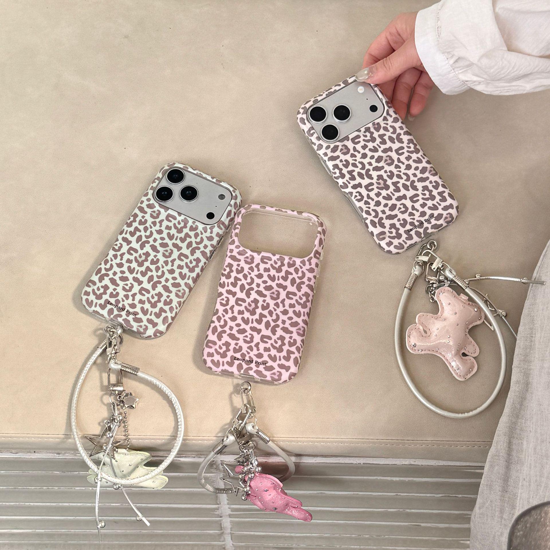 

Korean Style Leopard Print Phone Case for iPhone 17 ProMax/16/15 Pro with Bear Star Lanyard IMD iPhone 15 Pro Max