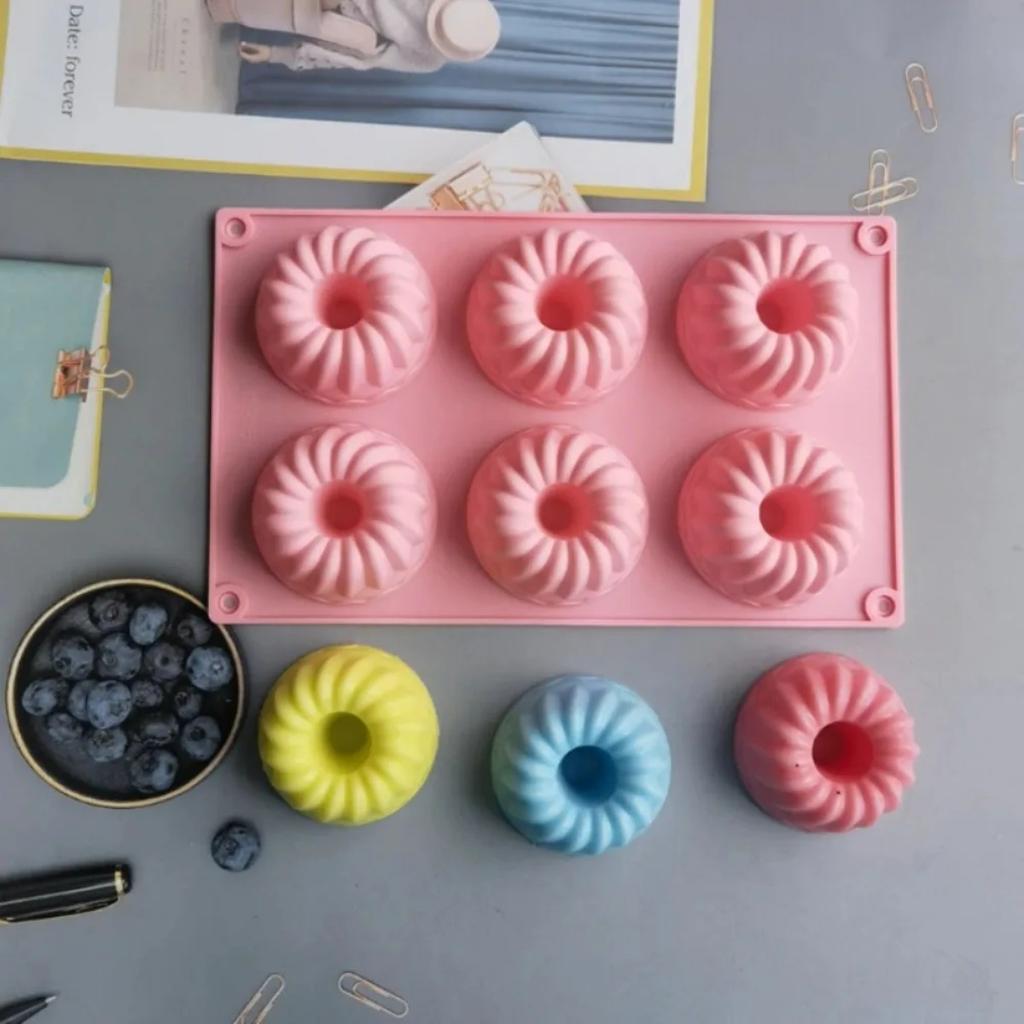 6 Cavity Silicone Donut Mold Heat Resistant Reusable Swirl Doughnut Pan for Baking Cupcake Mousse Cake Decoration Accessories