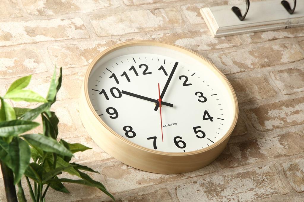 KATOMOKU Plywood Clock 2 Wall Clock with Continuous Second Diameter Cm Radio km-42MRCS Hand, 25.2 (SKP Clock)