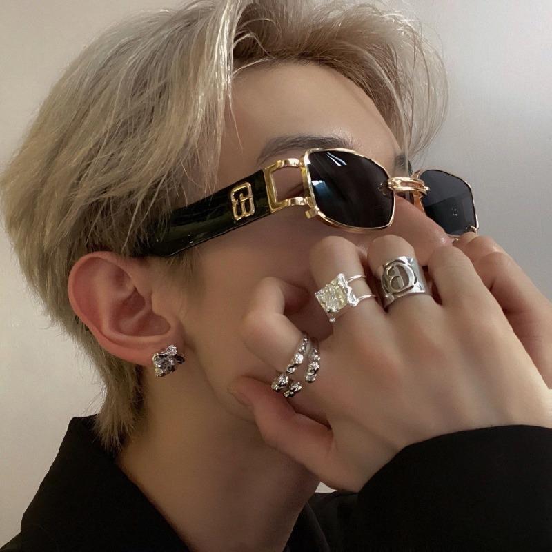 Korean Retro Ulzzang Style Rectangle Sunglasses for Women Vintage Shades for Women