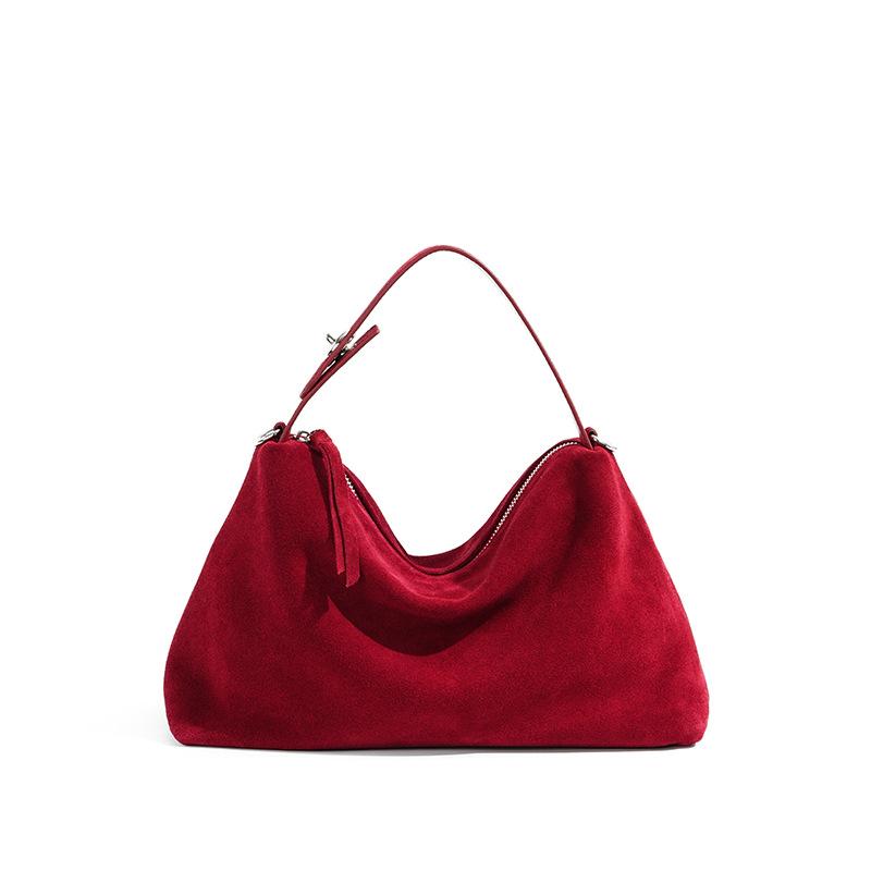 Autumn and winter bags, crossbody pillow bags, high-end leather versatile work commuter women's handbags