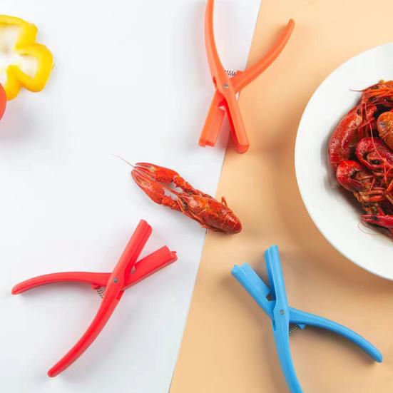Crawfish Shelling Pliers Food-Grade Plastic Seafood Opener Tool for Easy Shelling Shrimp And Crawfish Tail Meat Removal with Nail