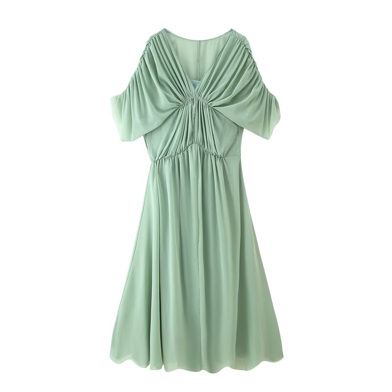 Kaslead New Women clothes Western Style Two Colors Pleat V-neck Design Sense Dress 2627219