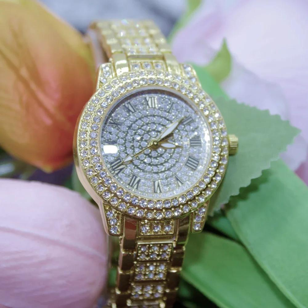 5-teiliges Set Hip Hop Diamant Uhr Armband Damen Damenuhren Luxus Damen Uhr Modeuhr für Damen Inklusive Armbandbox